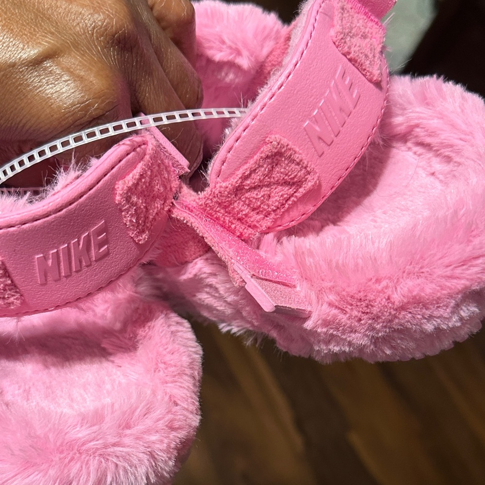 Nike Fuzzy Furry sling back flat hard bottom Pink Slippers - Picture 7 of 8